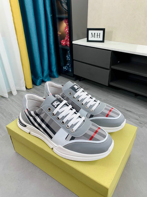 men Burberry shoes-051